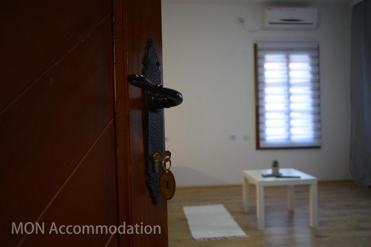 Mon Accommodation Free Parking Ni Εξωτερικό φωτογραφία