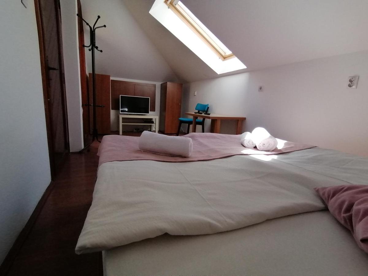 Mon Accommodation Free Parking Ni Εξωτερικό φωτογραφία