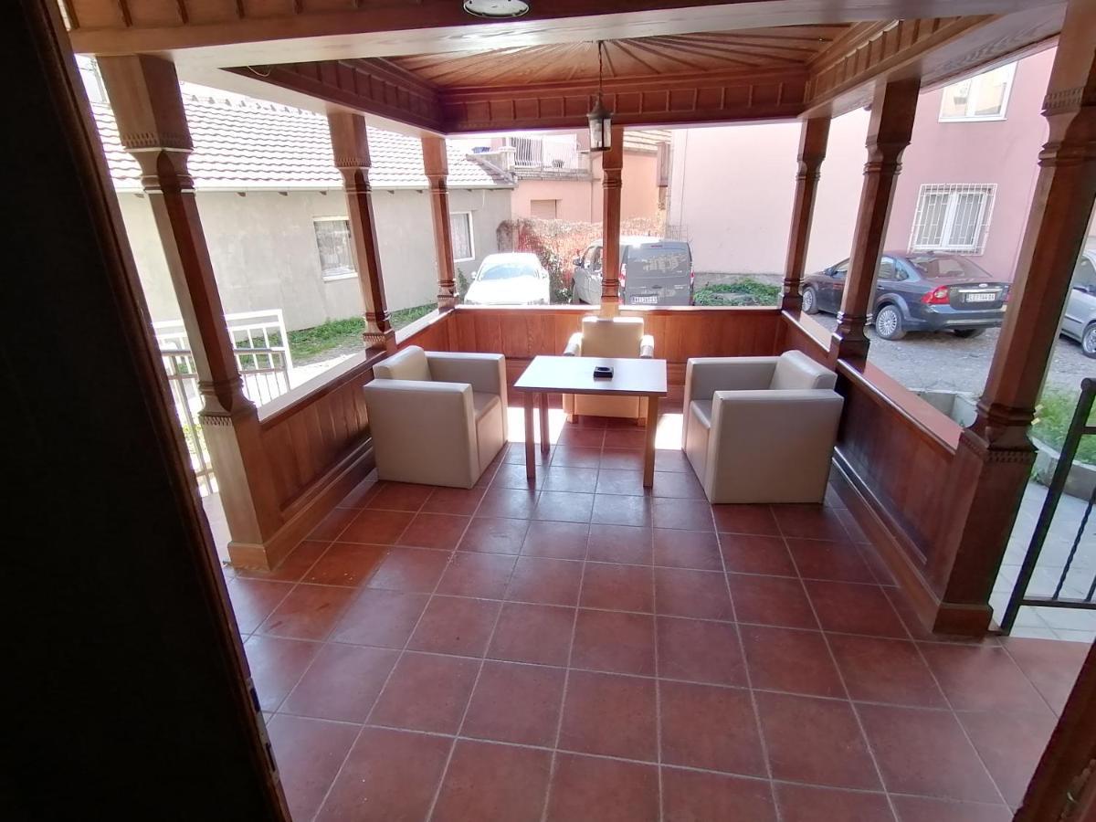 Mon Accommodation Free Parking Ni Εξωτερικό φωτογραφία