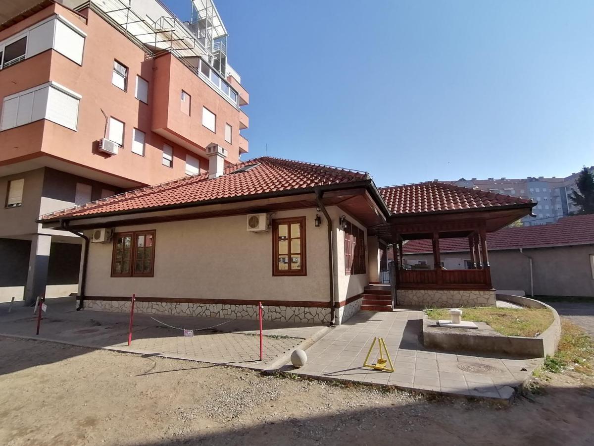 Mon Accommodation Free Parking Ni Εξωτερικό φωτογραφία