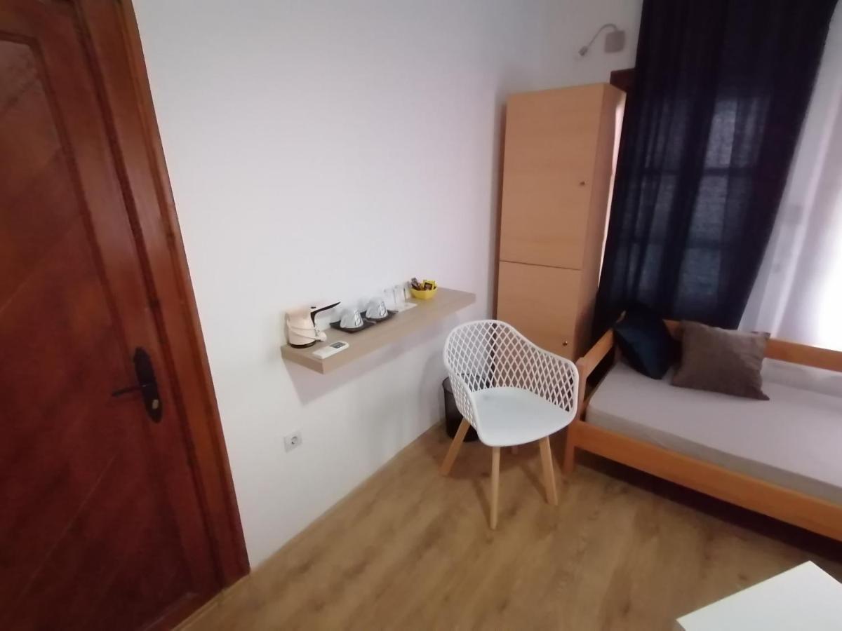 Mon Accommodation Free Parking Ni Εξωτερικό φωτογραφία